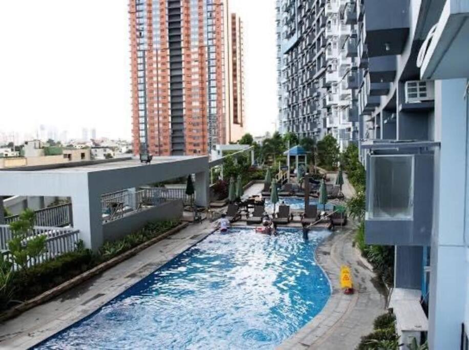 Cubao Manhattanheights U31N Tb, Studio Unit Manila Exteriör bild
